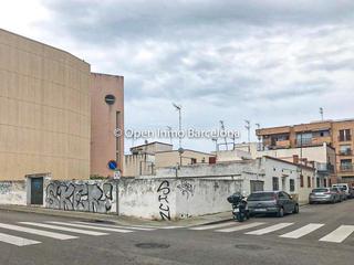 Terrain résidentiel à Les Roquetes. Terreno urbano edificable de 274m2 en sant pere de ribes