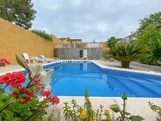 Maison à Les Clotes. Casa con piscina privada en mas den serra