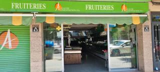 Local commercial à Diagonal-Colomeres. Local comercial 450 m2 en venta en la mejor zona de gavá