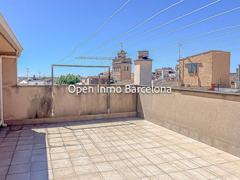 Foto 5dd9c42b-e016-465f-a88d-092b6bf28f4f. Duplex with heating in La Geltrú-Sant Jordi Vilanova i la Geltrú