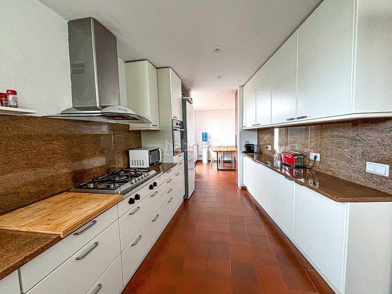 Foto 89ea80d4-333b-4bb0-b44b-cb5362f9ef68. Casa amb aparcament a Centre Sant Pere de Ribes