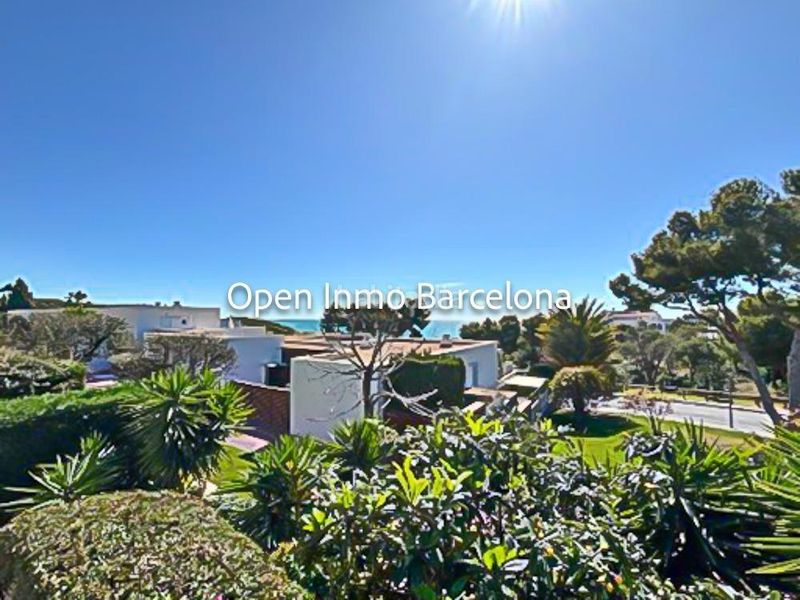 Foto 40846af5-4595-4d19-8de4-2565887fe6dd. Dúplex amb calefacció aparcament piscina a Mas d´En Serra - Els Cards Sant Pere de Ribes