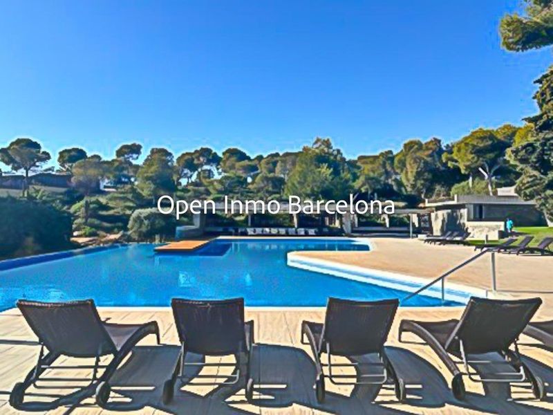 Foto 4970d963-e5f2-4346-92bf-1733e438fc90. Dúplex amb calefacció aparcament piscina a Mas d´En Serra - Els Cards Sant Pere de Ribes
