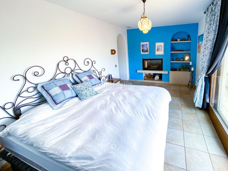 Foto a8b939de-d77e-469c-beae-acf8259bda55. Xalet amb calefacció aparcament piscina a Olivella