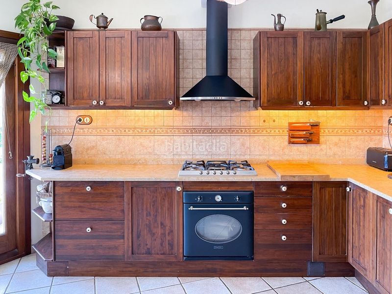 Foto e9f60c7e-fde4-4006-bec2-64b5d9169760. Xalet amb calefacció aparcament piscina a Olivella