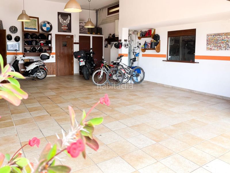 Foto feddb62a-ee3a-4fc8-adb1-2b65b023d8d0. Xalet amb calefacció aparcament piscina a Olivella