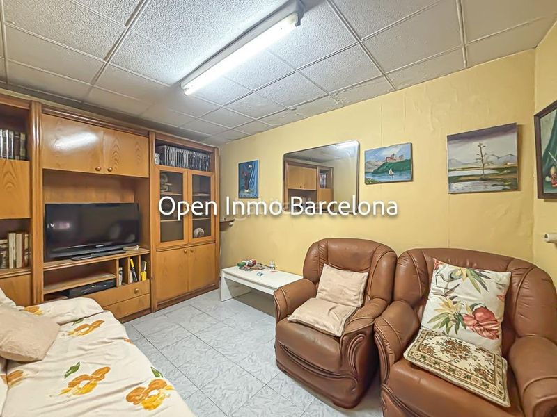 Foto 6245c719-edcd-48fb-94ef-8714bc71a1b3. Casa amb aparcament a el castell de Cubelles Cubelles