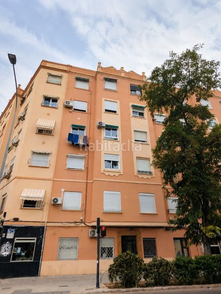 Foto 0011a785-01bb-4651-833f-3c87203d4608. Pis a Barrio de Patraix Valencia
