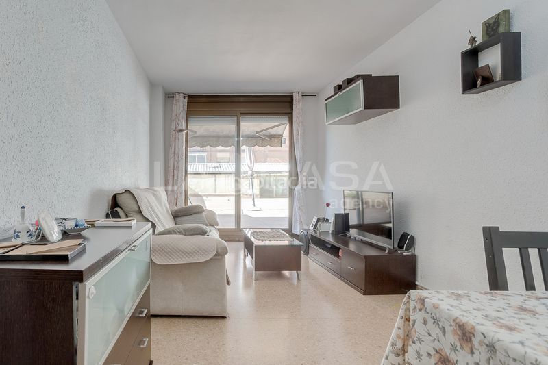 Foto 9be85a3c-eed4-4dd3-953b-dd03f2aac486. Pis a Provençals del Poblenou Barcelona