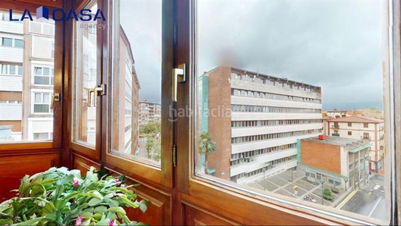 Foto 4f80c6df-eae3-4bc5-91fd-64599ebfa2a2. Etagenwohnung mit heizung in Centro Barakaldo