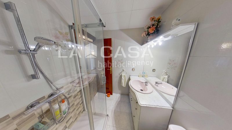 Foto c0552aef-0524-4086-98b9-6726c39e3115. Pis a Sant Martí de Provençals Barcelona