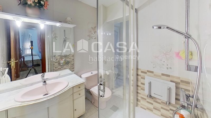 Foto f5556a29-d0cd-40eb-a8ea-28c059cb444c. Pis a Sant Martí de Provençals Barcelona