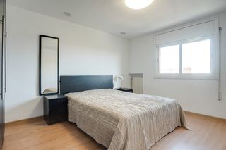 Duplex in La Verneda - La Pau. Dúplex totalmente reformado con espectaculares vistas panoramica