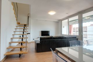 Dúplex  Carrer de guipúscoa. Dúplex totalmente reformado con espectaculares vistas panoramica