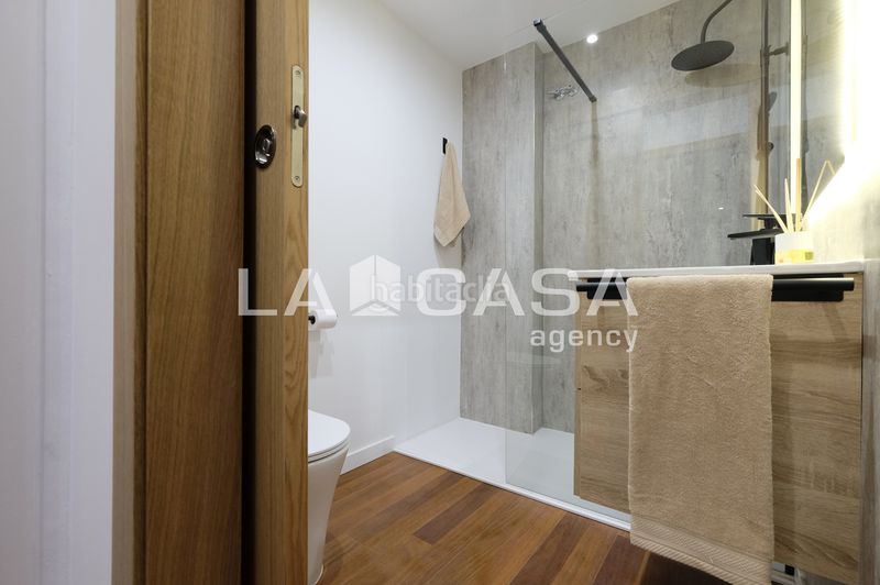 Foto c2faadc1-8448-42ab-ab01-6c10e96e5cd7. Dúplex amb calefacció a La Teixonera Barcelona
