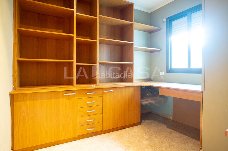 Foto 49adee66-15af-4073-a672-fed3306b6b83. Àtic a Sants Barcelona