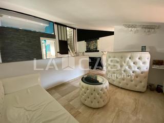 Pis  Carrer del doctor pags. Dplex amplio, con mucha luz y con terraza privada, listo para e