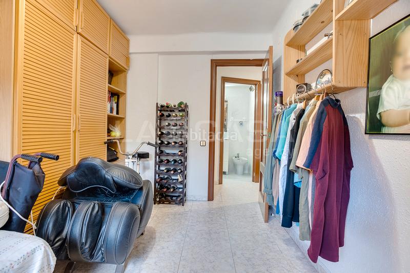 Foto b7329de8-f55a-486c-b35c-c06781f02009. Piso gran oportunidad en la verneda i la pau! piso luminoso y excelente ubicación! en Barcelona