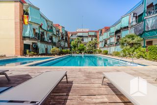 Pis  Avinguda de l'hotel