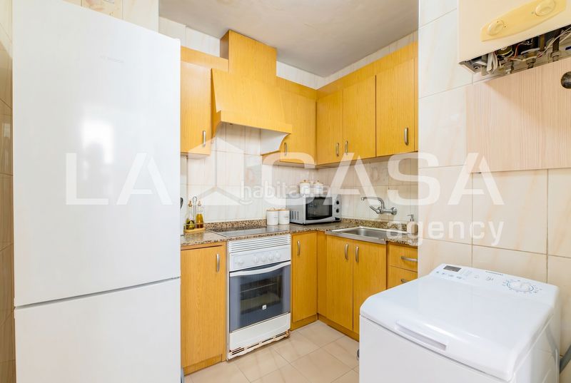 Foto 07d6a622-6a93-4838-a59d-1cff41330f65. Pis a Trinitat Valencia