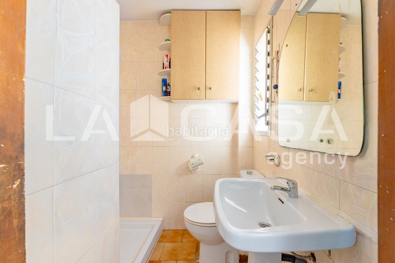 Foto ab5ed898-2290-4f2f-9f05-4af34a896ce6. Pis a Trinitat Valencia