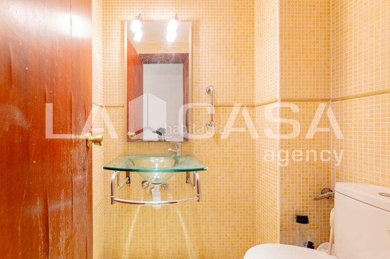 Foto 3e636739-49c5-4feb-a268-33a6d5277386. Pis a Ciutat Jardí Valencia