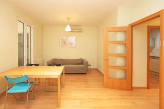 Pis  Carrer de sants. Tu nuevo hogar en sants reforma, luz y vistas excepcionales