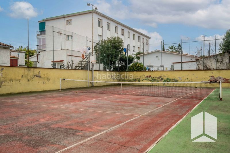 Foto 0d2c7abf-1863-4f78-8484-f1f65c0e7c6e. Àtic amb aparcament piscina a Les Botigues Castelldefels
