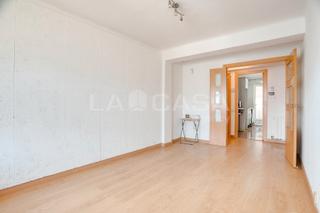 Penthouse in La Verneda - La Pau. Magnífico ático con luz natural en venta en barcelona  la verned