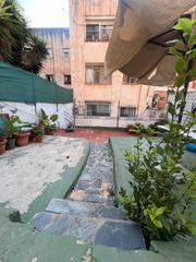 Piano terra in El Raval. Bajo con doble terraza listo para entrar a vivir