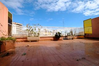 Etagenwohnung in Vilapicina - Torre Llobeta. Ático exclusivo en la tranquila calle peatonal vilapicina