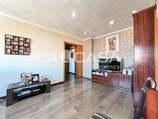 Appartamento in Llefià. Oportunidad en llefià, badalona!