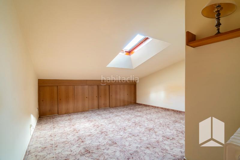 Foto a3f29b1b-dd32-47c3-a872-0f93812fb516. Dúplex  en venta en el castell poble vell!! en Castelldefels