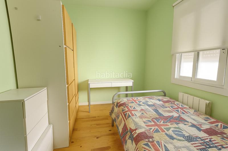 Foto 1d4badc8-c05b-42d6-a575-9ba8b8df2ebf. Attique dans Pubilla Cases Hospitalet de Llobregat (L´)