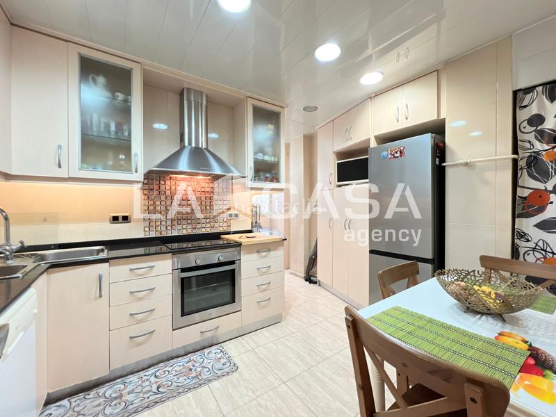 Foto 8a352d53-5aca-42c6-b00e-a17bade4fc52. Etagenwohnung in Sant Andreu de Palomar Barcelona