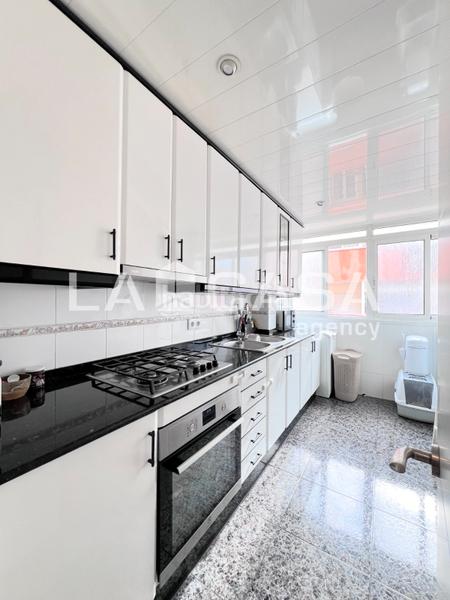 Foto 5b3b1906-8f93-433a-a84e-f89d4c9b8edd. Appartement dans Llefià Badalona