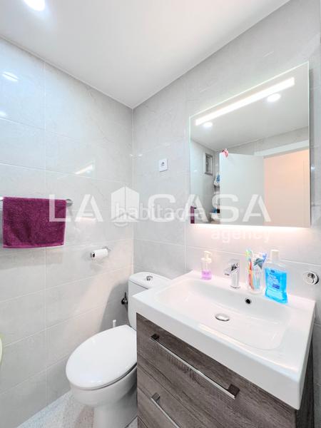 Foto face819b-3cfe-4dda-96c8-266e5aacfcae. Appartement dans Llefià Badalona