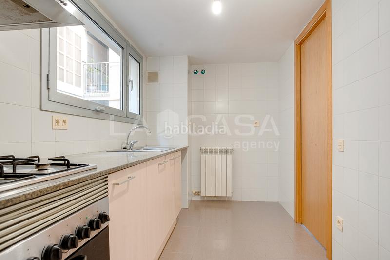 Foto 064581f3-5621-4b67-a731-55f02fa62e13. Appartement avec chauffage parking dans La Catalana Sant Adrià de Besòs