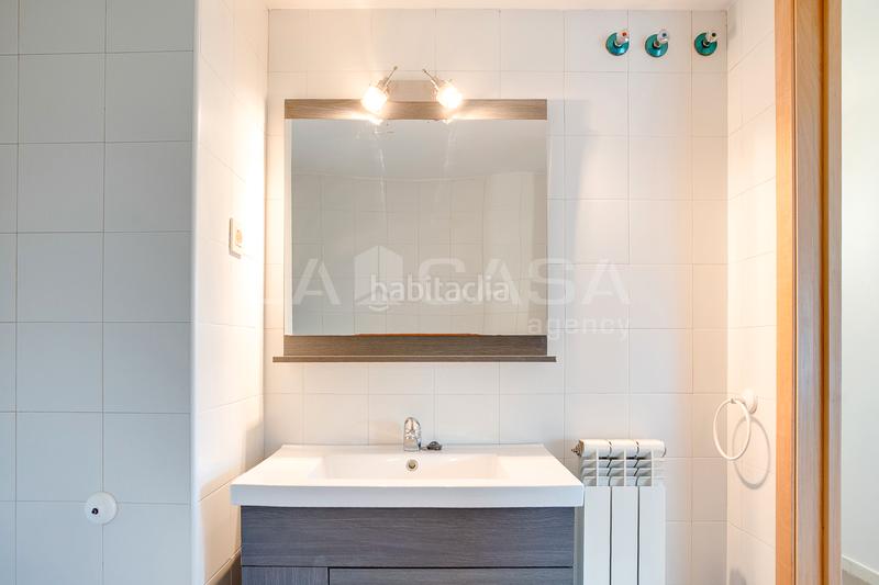 Foto 52f8c9d7-a10f-4ab8-8a81-ed9e076dd5ec. Appartement avec chauffage parking dans La Catalana Sant Adrià de Besòs