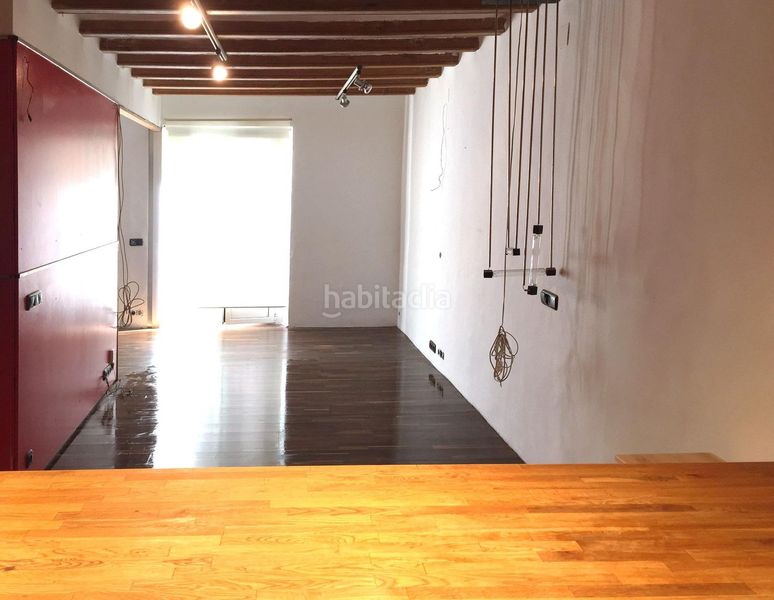 Foto 86160187-5951-41b7-9153-09f82519ebb2. Pis a Raval Barcelona