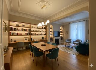 Etagenwohnung  Carrer de girona