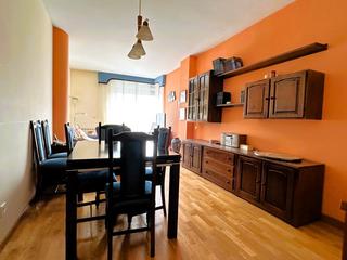 Appartement  Calle enric prat de la riba d'. Increíble piso para entrar a vivir en lhospitalet de llobregat