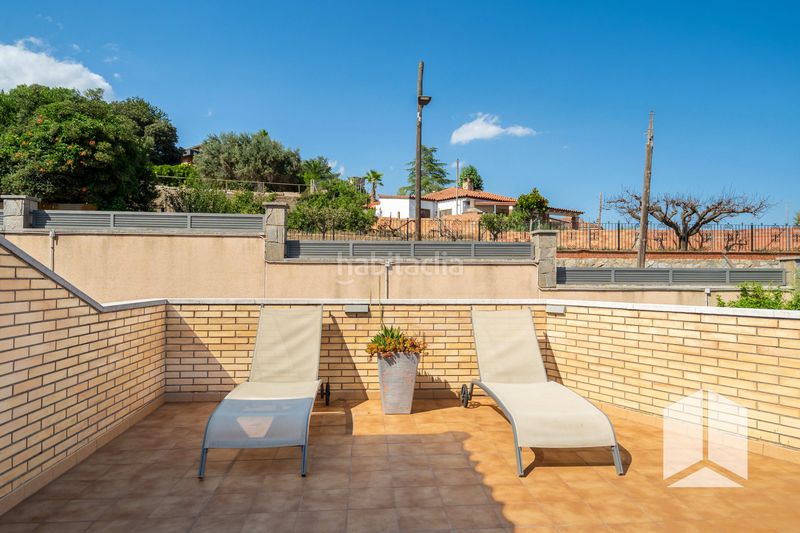 Foto 50a91d74-8efd-412e-91c8-1bc829541c74. Casa amb aparcament piscina a Sant Vicenç dels Horts