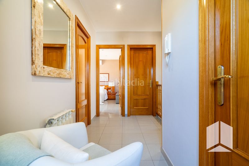 Foto 5e9a6c7b-a23d-400d-aca0-745183b3a47b. Casa amb aparcament piscina a Sant Vicenç dels Horts