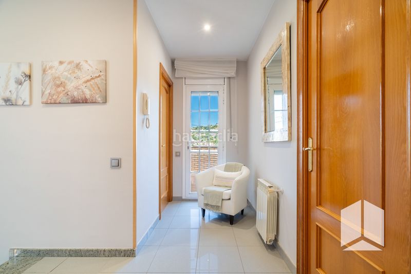 Foto c4b52c31-d145-4d90-9945-3e2f46d72f96. Casa amb aparcament piscina a Sant Vicenç dels Horts