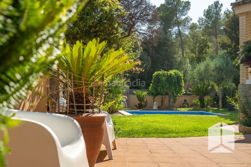 Foto d8a8b9d4-4144-436b-a980-fc8f0f6d9b69. Casa amb aparcament piscina a Sant Vicenç dels Horts