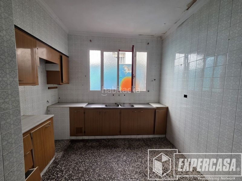 Foto 9f3712fb-c9b1-400d-92f7-238c9b510cb9. Casa amb aparcament a Alquenència - Venècia Alzira