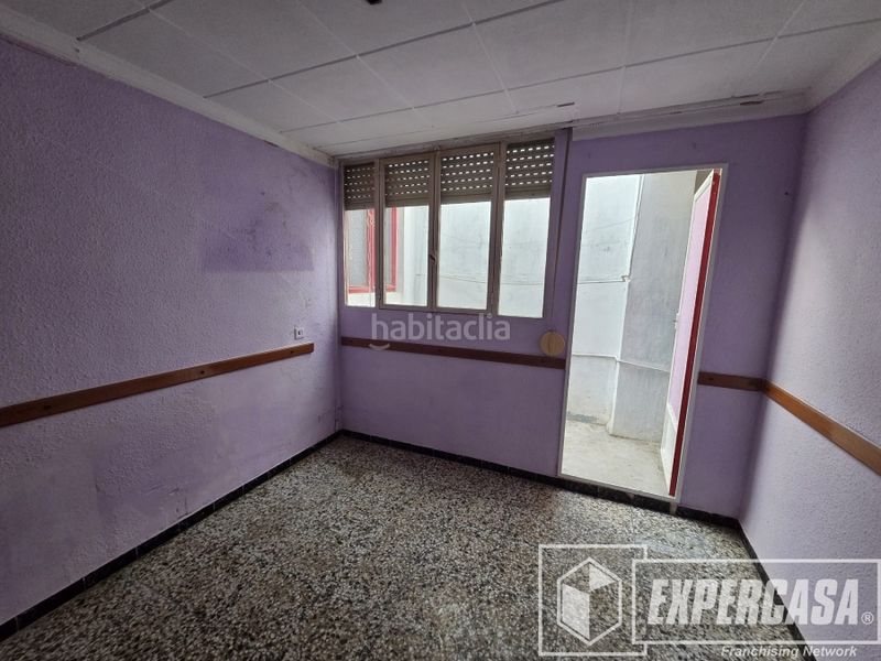 Foto fd1d42ce-20f1-4fa4-96eb-907553c0ba58. Casa amb aparcament a Alquenència - Venècia Alzira