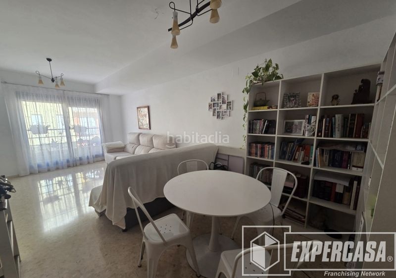 Foto 3b3d92f9-6162-4366-b251-5b355fbef552. Pis a Carcaixent
