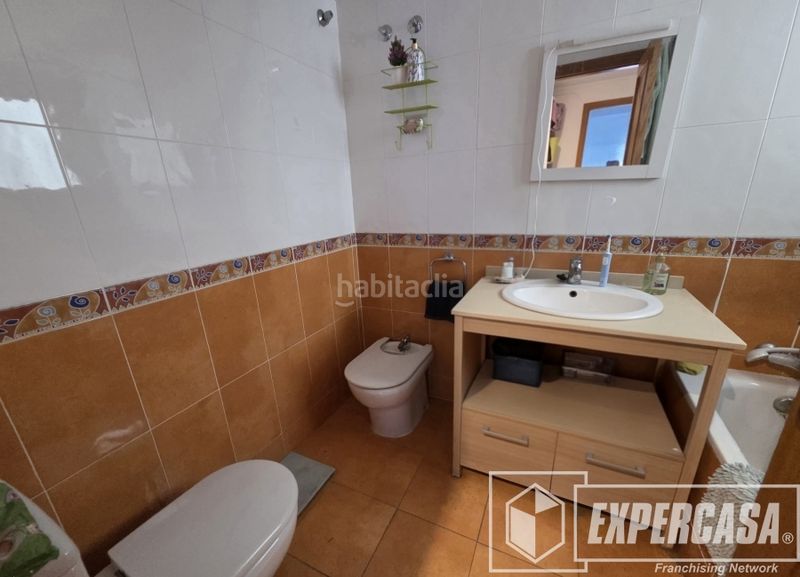 Foto fd593993-d0a4-404f-a573-a07a48221c5b. Pis a Carcaixent